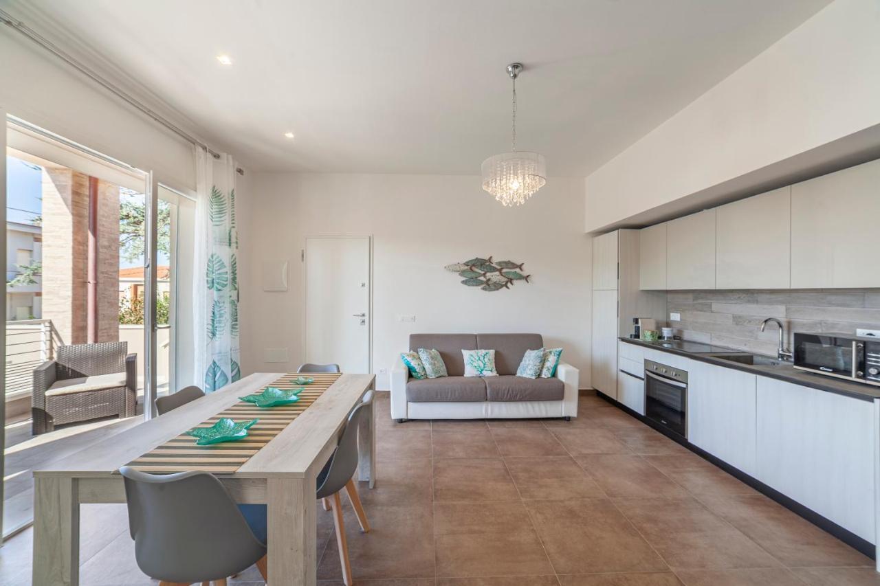 Prima Dell'Elba Family Apartments Пьомбино Экстерьер фото