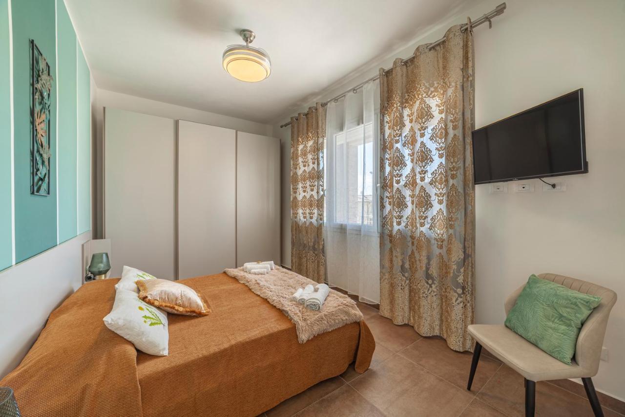 Prima Dell'Elba Family Apartments Пьомбино Экстерьер фото