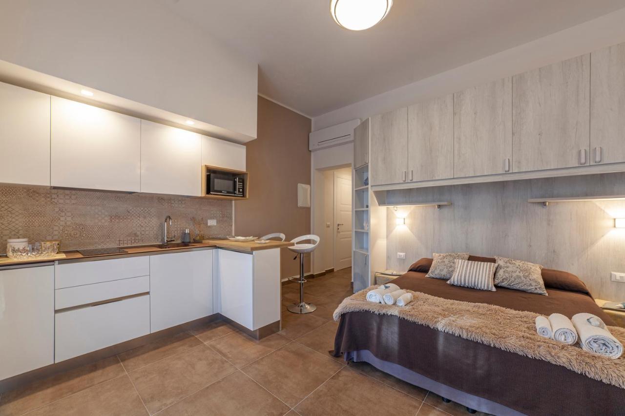 Prima Dell'Elba Family Apartments Пьомбино Экстерьер фото