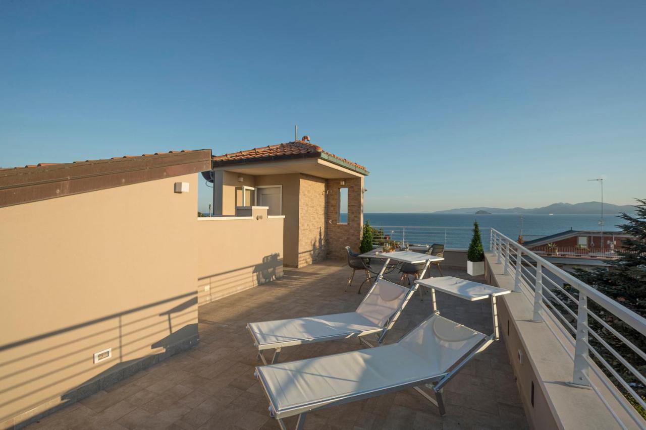 Prima Dell'Elba Family Apartments Пьомбино Экстерьер фото
