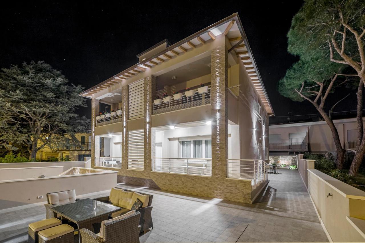Prima Dell'Elba Family Apartments Пьомбино Экстерьер фото