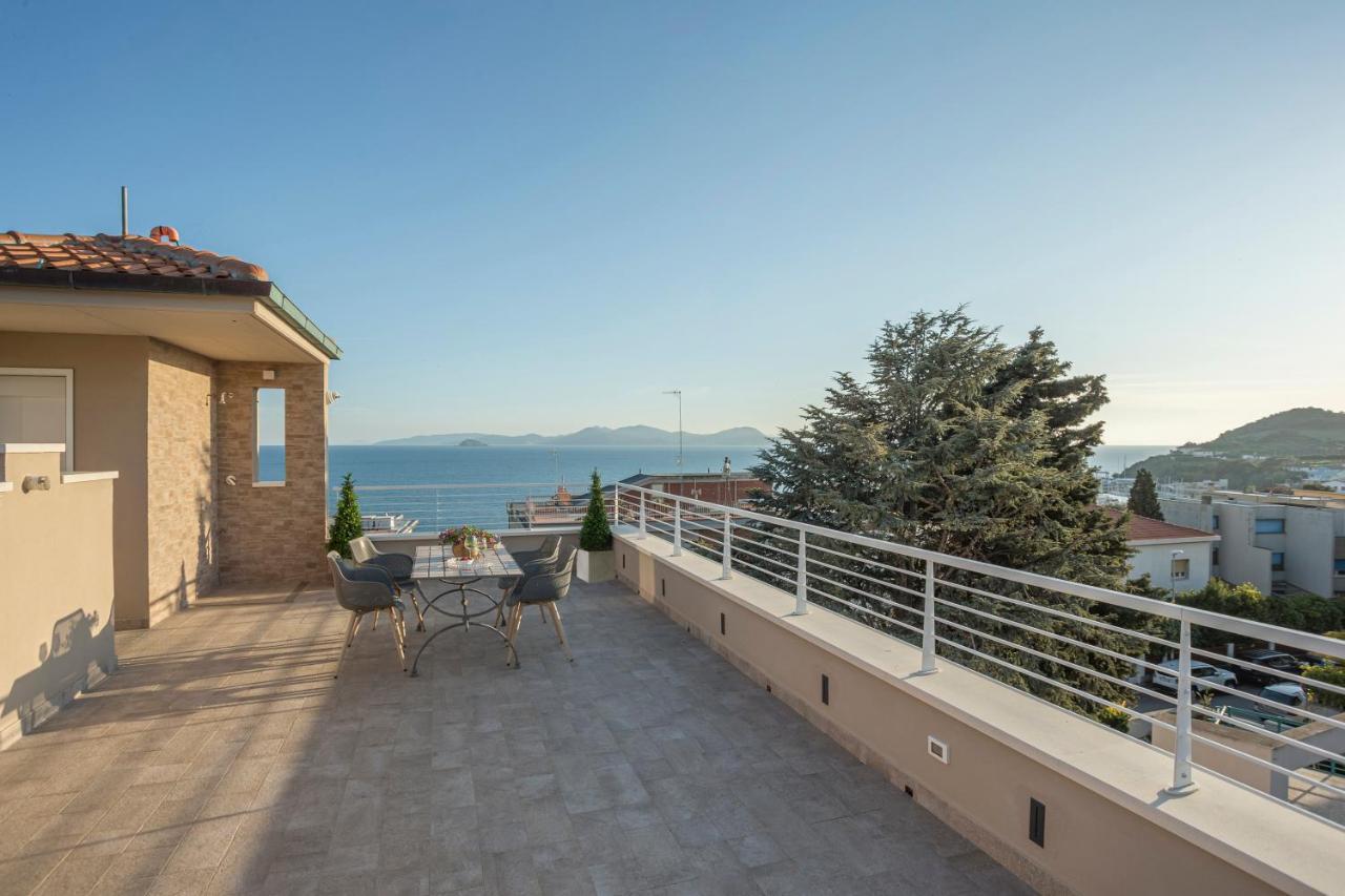Prima Dell'Elba Family Apartments Пьомбино Экстерьер фото