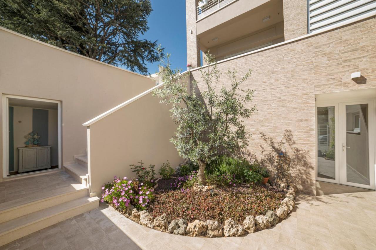 Prima Dell'Elba Family Apartments Пьомбино Экстерьер фото